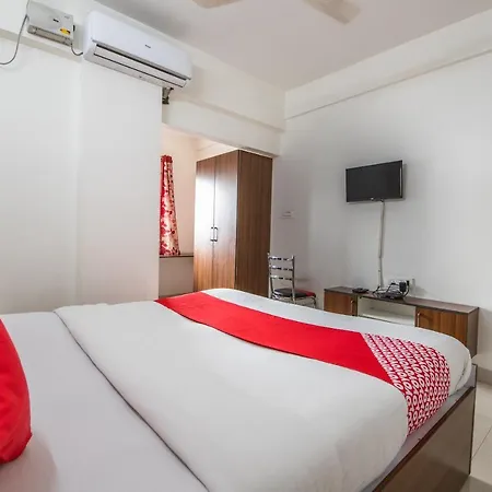 Hotel Oyo 68189 Durga Deluxe